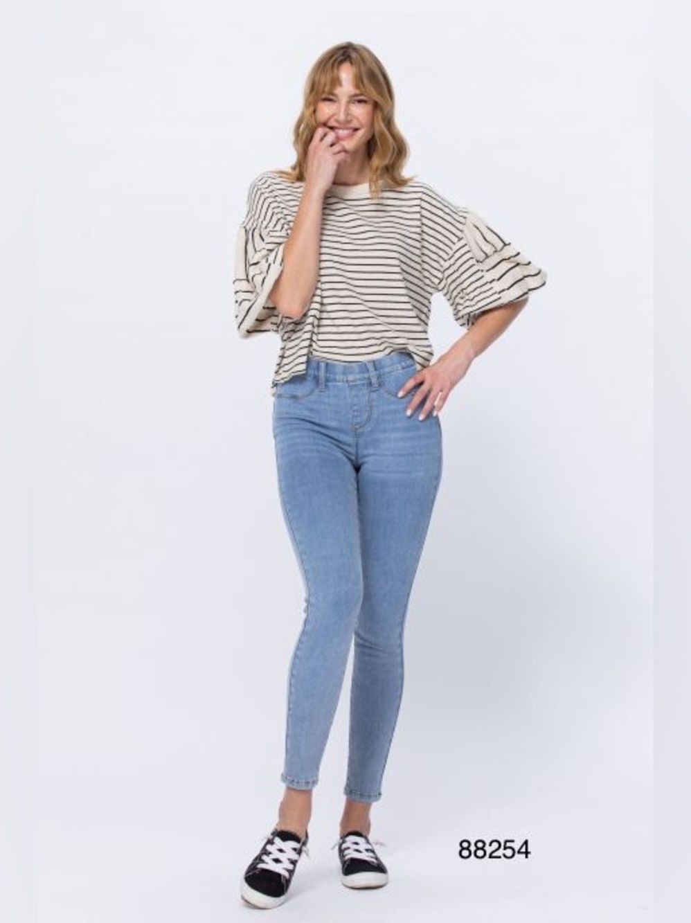 Judy Blue Light Blue Skinny Jeans